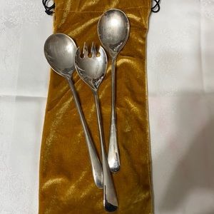 Vintage silver plated serving spoons. Made n Italy